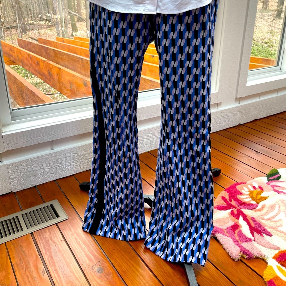 NWOT Anthropologie Maeve Stretchy Pants with Tuxedo Side Stripe Size XS